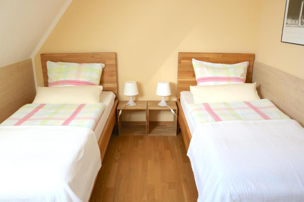 Familienfreundliche Ferienwohnung Am Reuterteich Seedorf  Luaran gambar